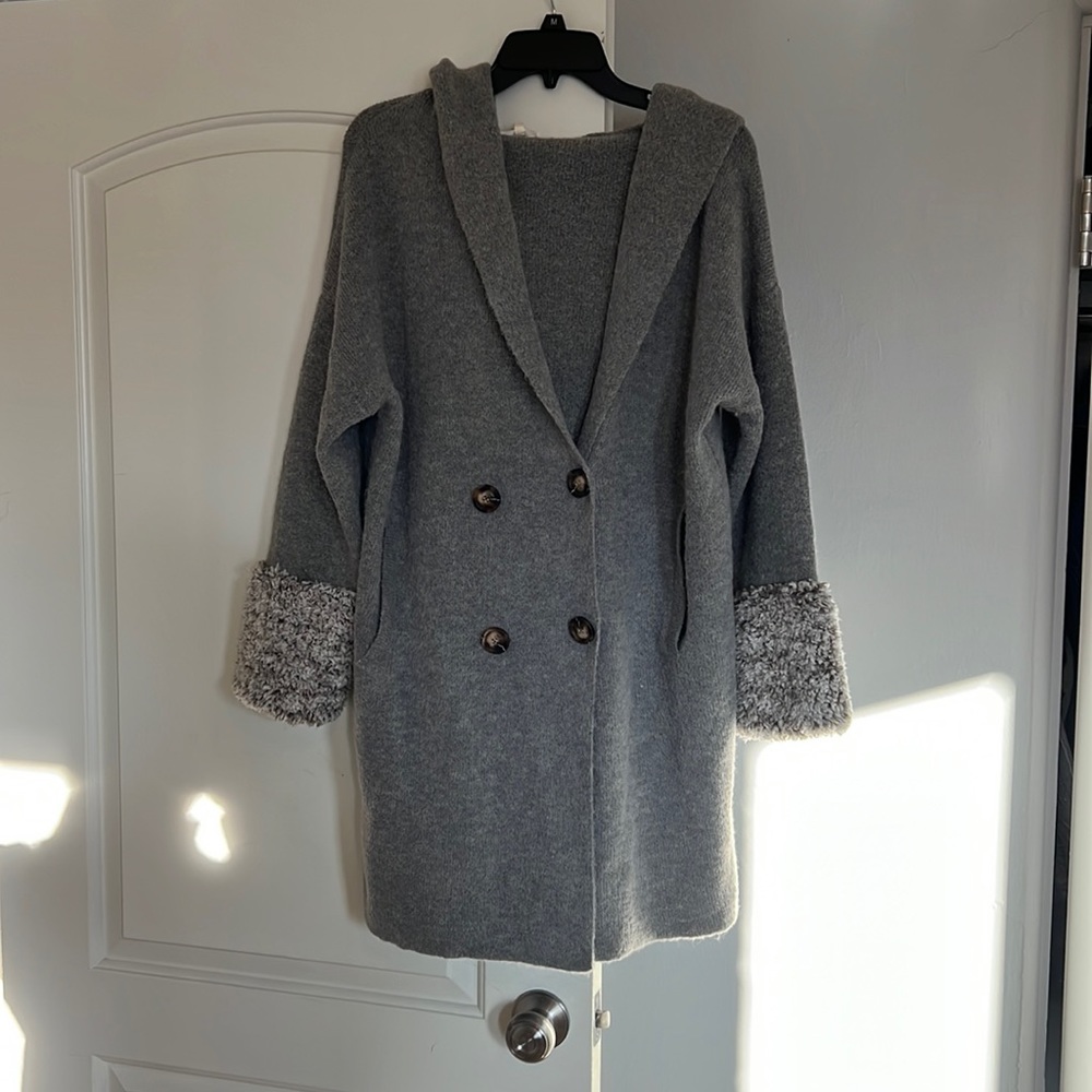 Grey knit hooded jacket